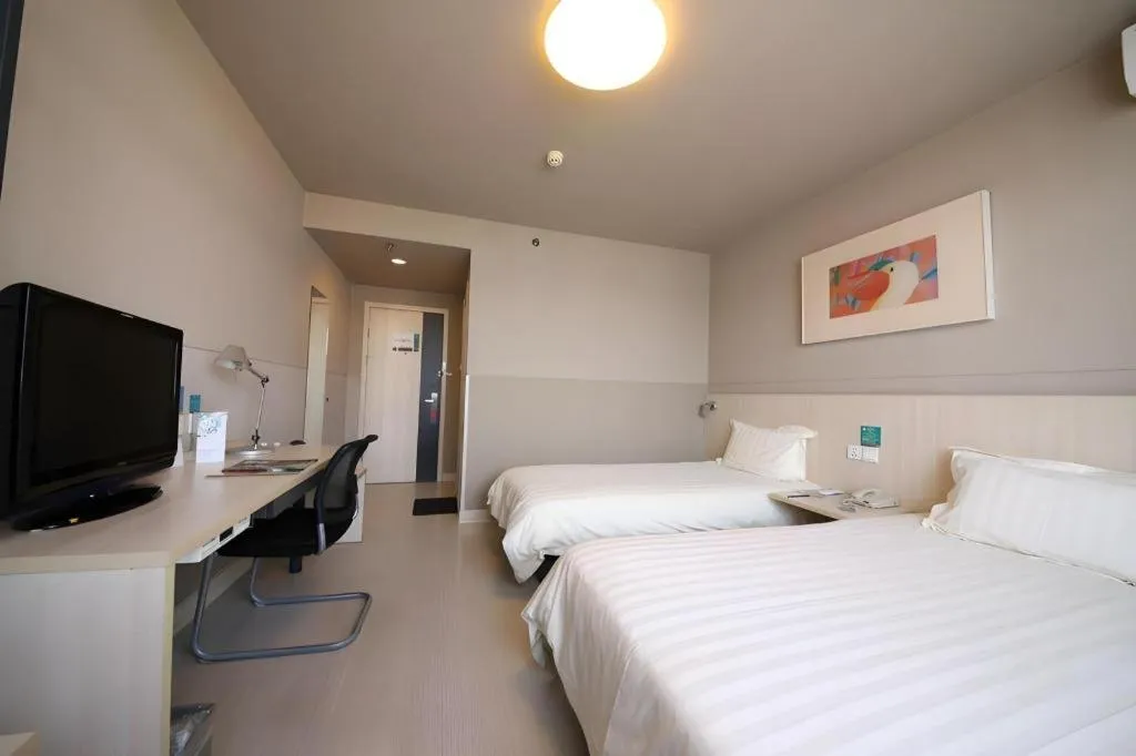 Bed in Jinjiang Inn Tonghua Shengli Road Branch