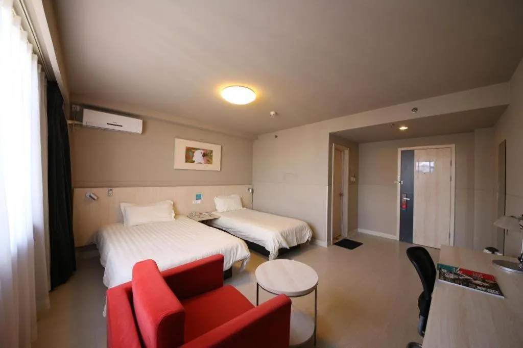 Bed in Jinjiang Inn Tonghua Shengli Road Branch