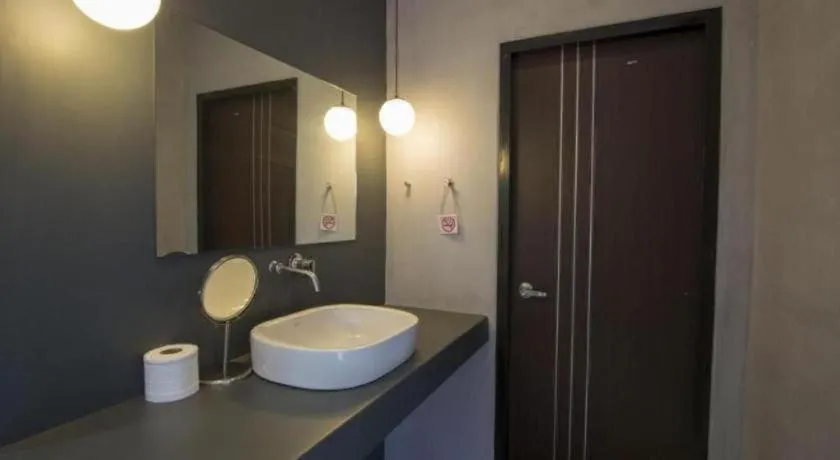 Maximize Brand New Hostel Udonthani