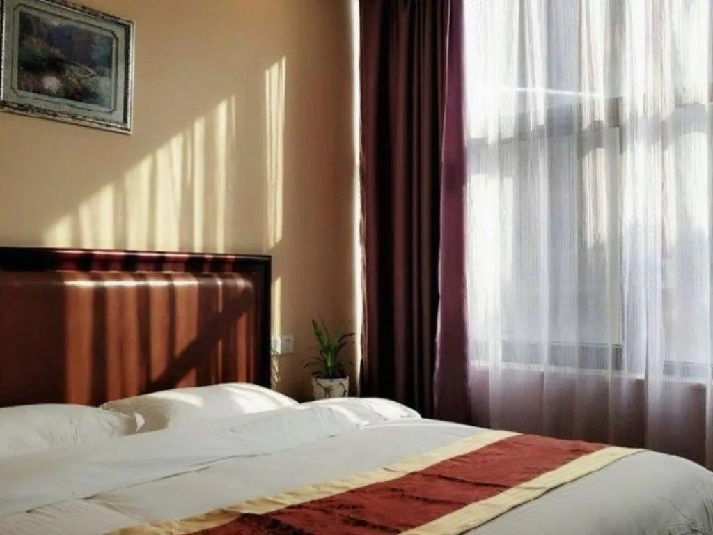 Bed in GreenTree Inn Shanghai Sheshan national tourist resort Express Hotel