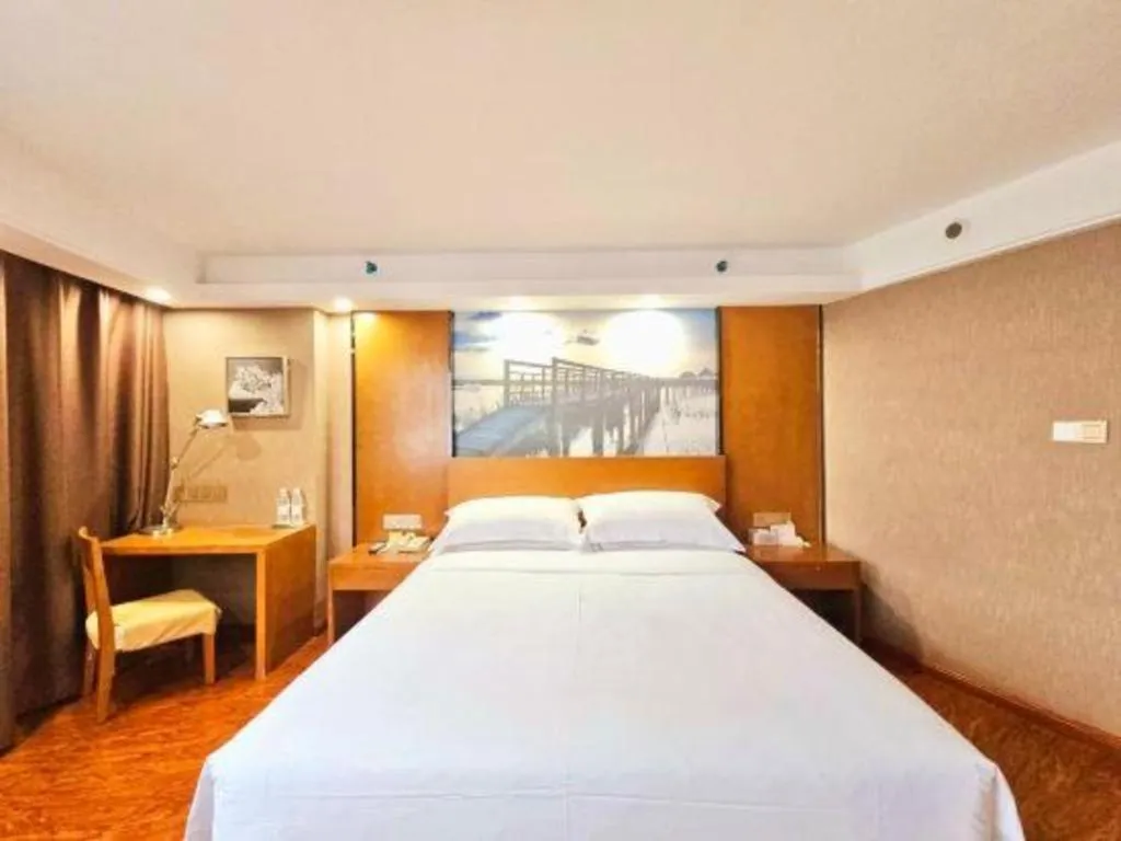 Bed in Vienna Classic Hotel Guilin Quanzhou Central Square