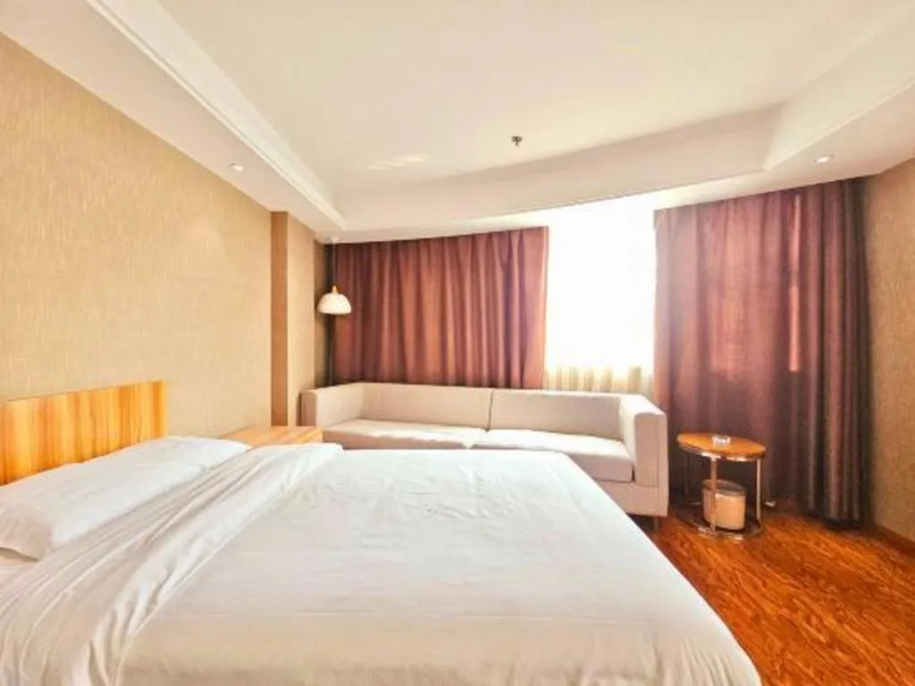 Bed in Vienna Classic Hotel Guilin Quanzhou Central Square