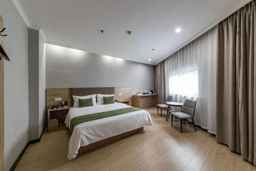 Bed in GreenTree Inn Jiangsu Suzhou Kunshan Beimen Road Express Hotel Bed in GreenTree Inn Jiangsu Suzhou Kunshan Beimen Road Express Hotel