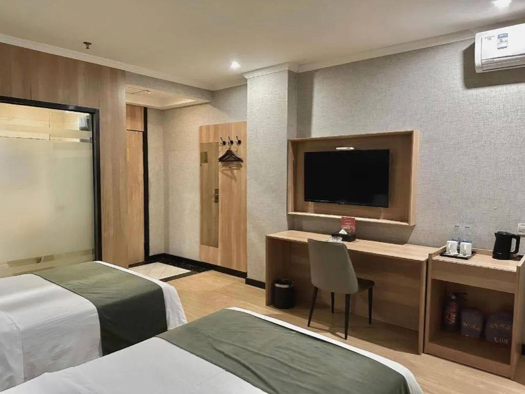 Bed in GreenTree Inn Jiangsu Suzhou Kunshan Beimen Road Express Hotel