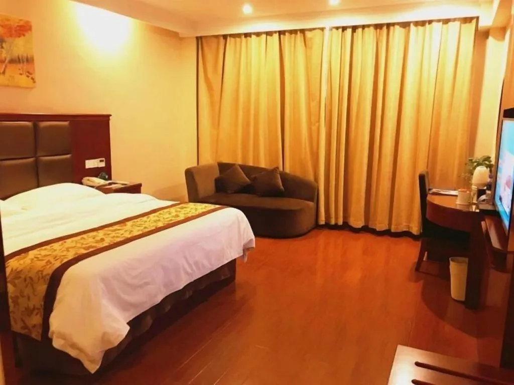 Bed in GreenTree Inn AnHui Maanshan Dangtu High Speed Railway East Station RT-Market Business Hotel