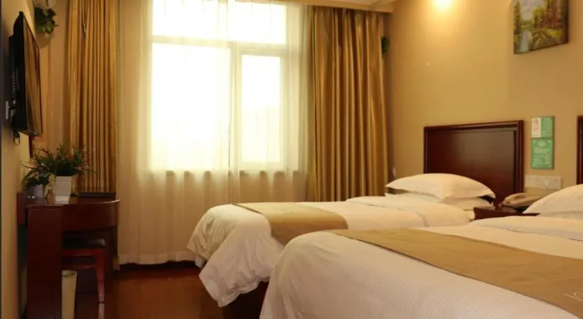 Bed in GreenTree Inn Beijing Daxing District Yufa Town New Airport Express Hotel