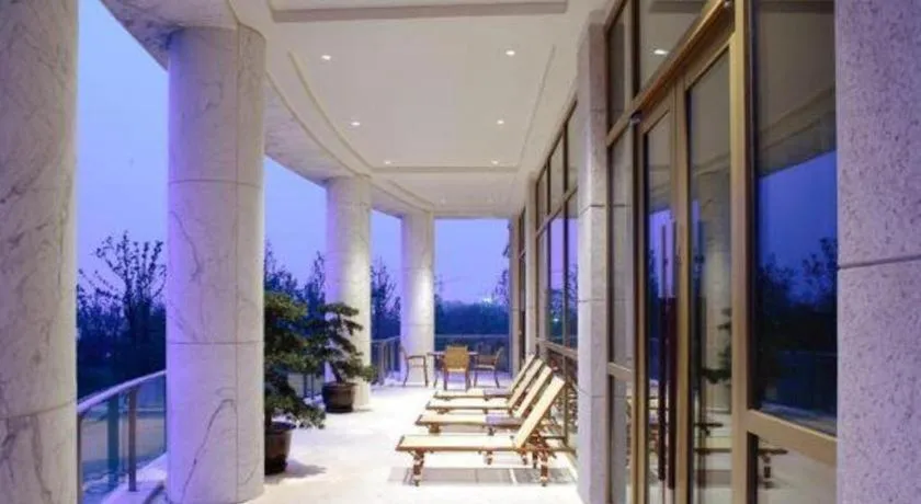 Suzhou Jinji Lake Grand Hotel