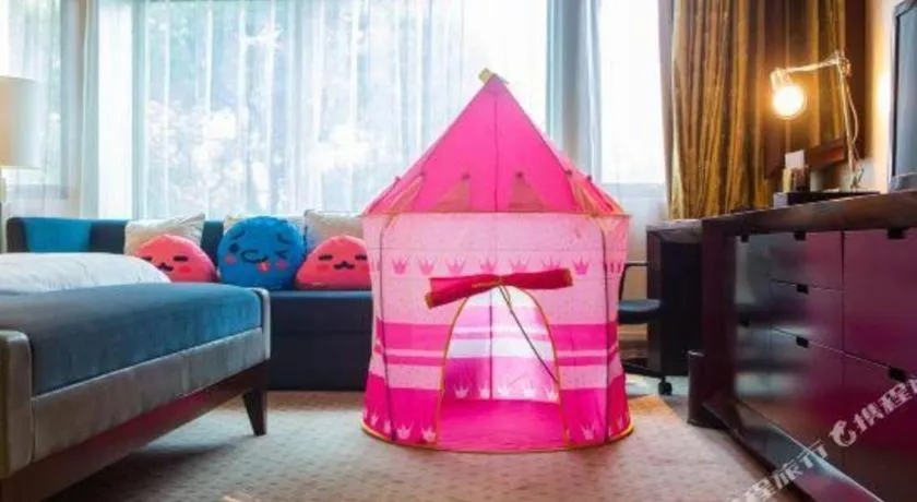 Bed in Suzhou Jinji Lake Grand Hotel