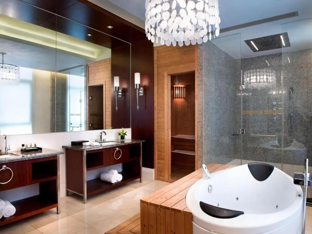 Suzhou Jinji Lake Grand Hotel