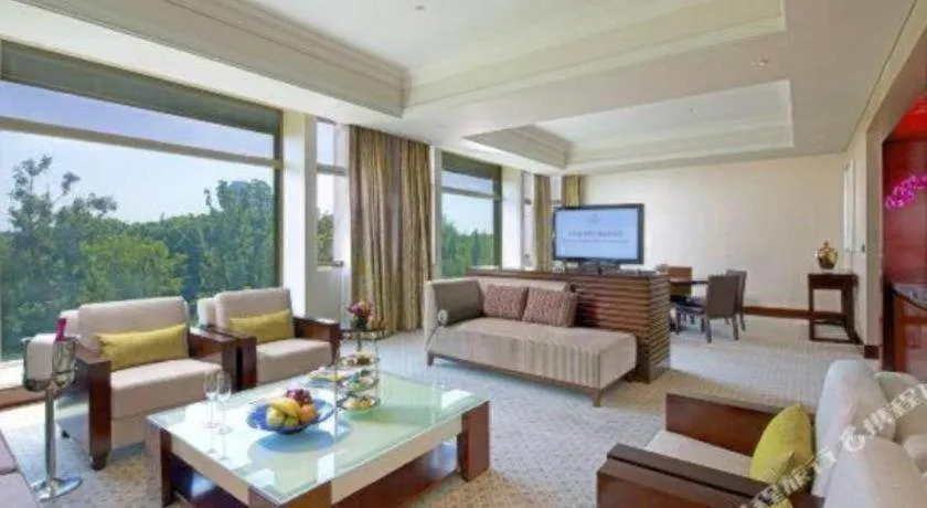 Suzhou Jinji Lake Grand Hotel