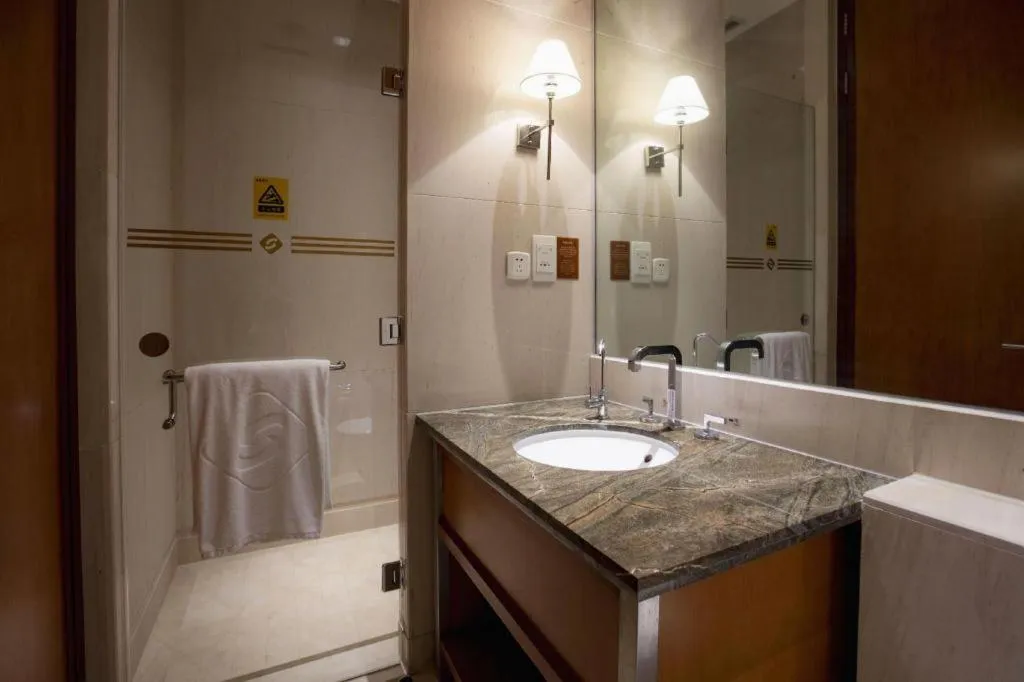 Suzhou Jinji Lake Grand Hotel