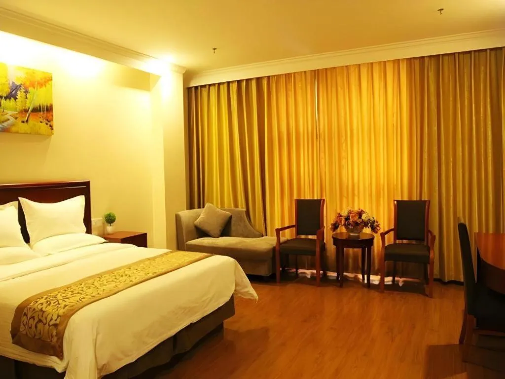 Bed in GreenTree Inn Hebei Zhangjiakou Xiahuayuan Xinchen Road Express Hotel