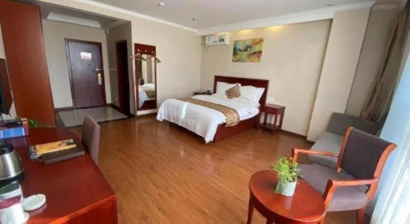 Bed in GreenTree Inn Hebei Zhangjiakou Xiahuayuan Xinchen Road Express Hotel