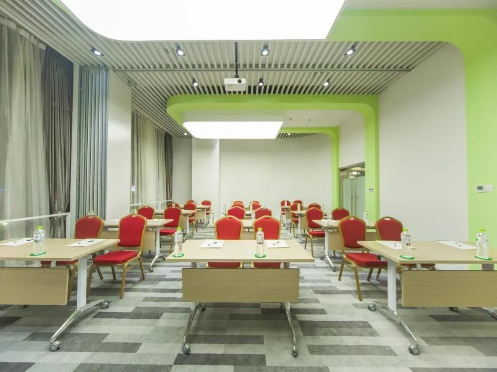 Gtel Rock City Qingdao Hotel