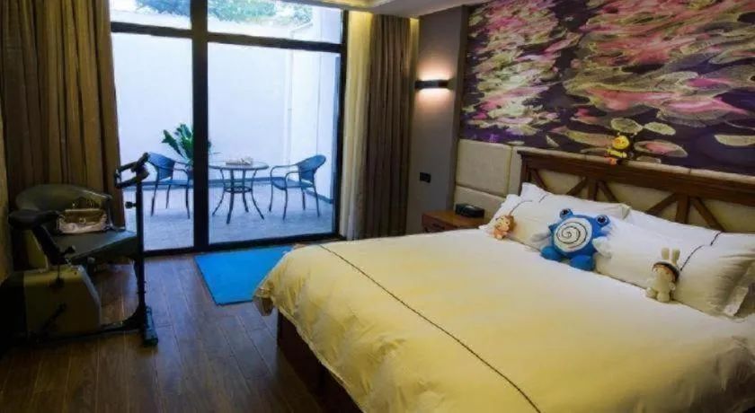 Bed in Muyra Hotel Shanghai