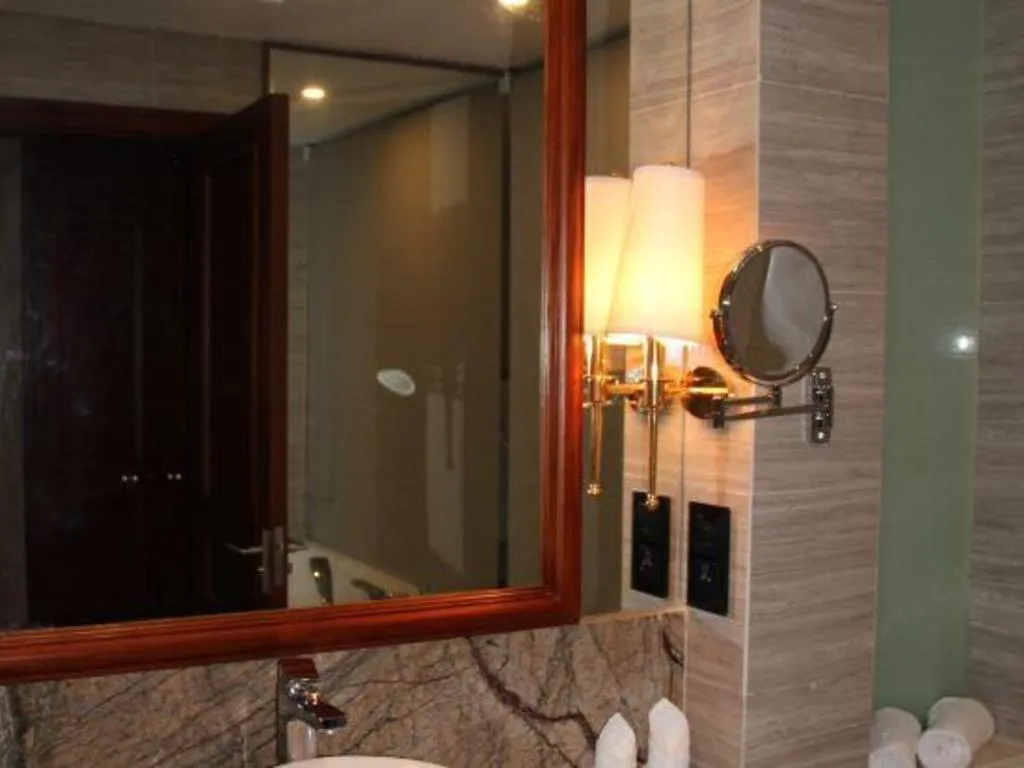 Hainan Yatai Hot Spring Hotel