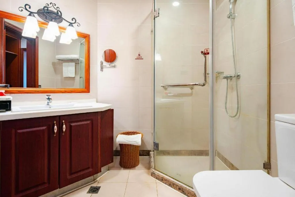 Hainan Yatai Hot Spring Hotel