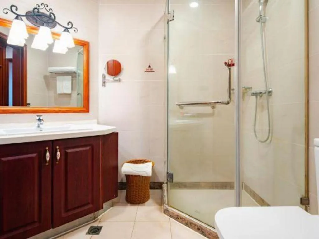 Hainan Yatai Hot Spring Hotel