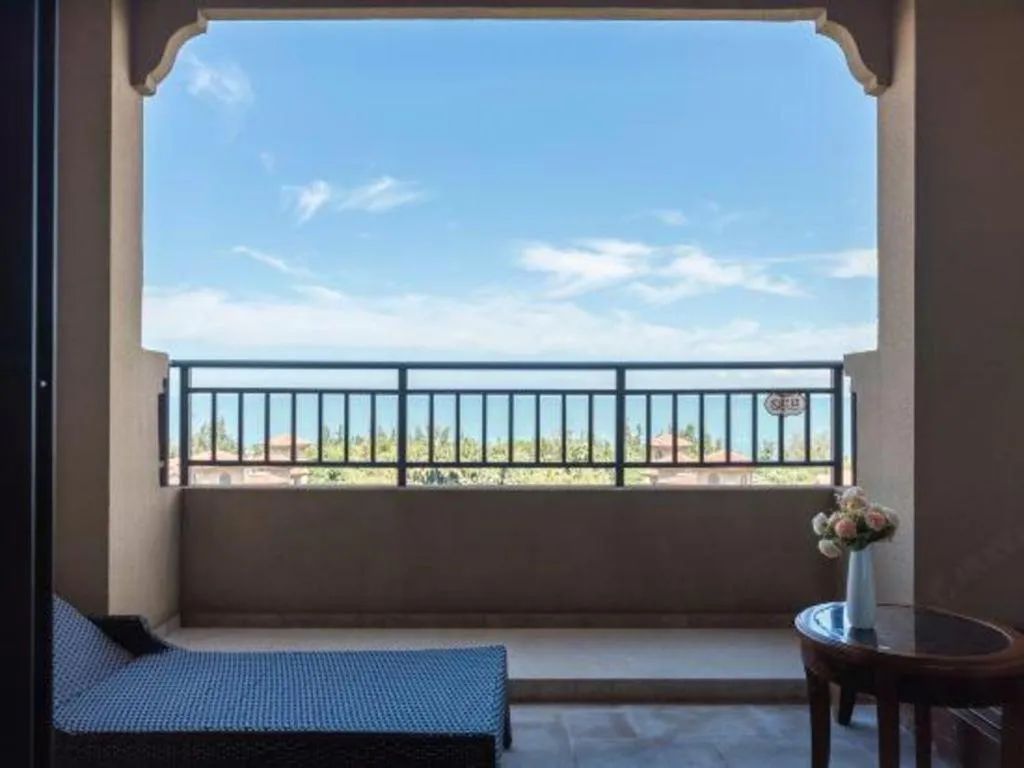 Hainan Yatai Hot Spring Hotel