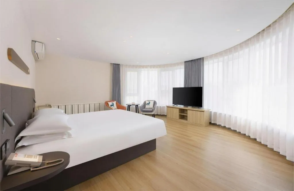 Bed in Jinjiang Inn - Xishan Road