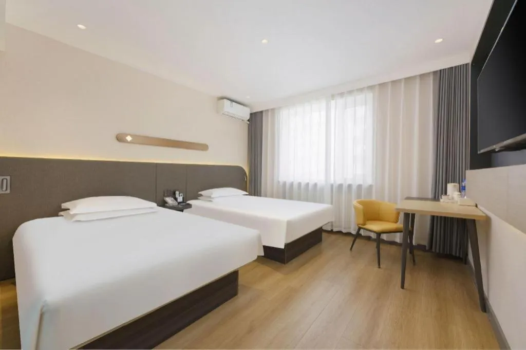 Bed in Jinjiang Inn - Xishan Road