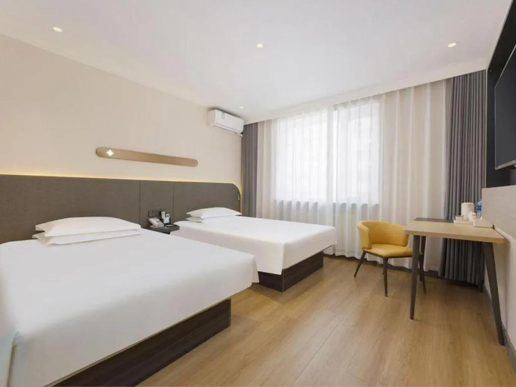 Bed in Jinjiang Inn - Xishan Road