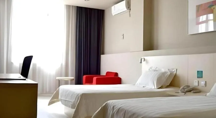 Bed in Jinjiang Inn Xuzhou Pizhou Sanchahe Road