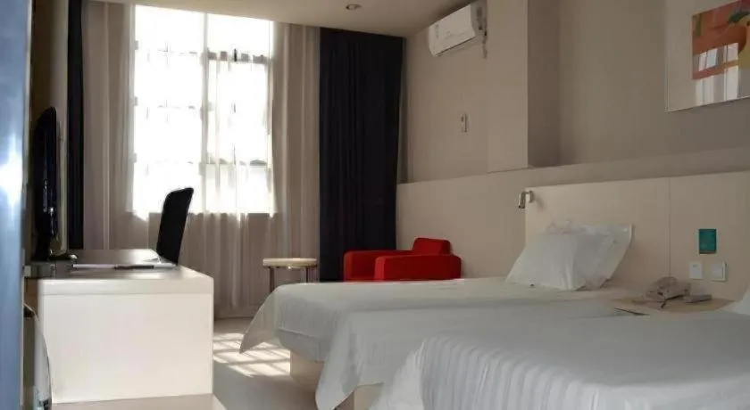 Bed in Jinjiang Inn Xuzhou Pizhou Sanchahe Road