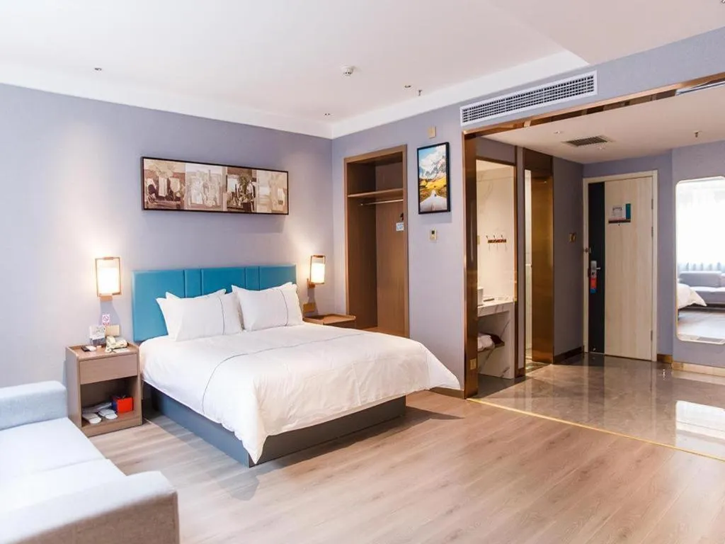 Bed in Jinjiang Inn Qianan Middle Yanshan Road Branch