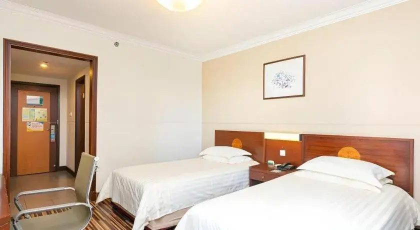 Bed in Jinjiang Inn Shanghai North Bund Yangpu Bridge Branch Bed in Jinjiang Inn Shanghai North Bund Yangpu Bridge Branch