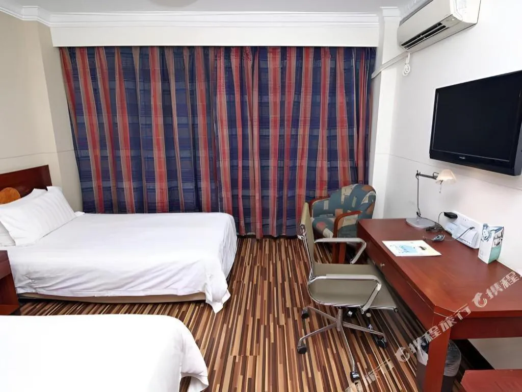 Bed in Jinjiang Inn Shanghai North Bund Yangpu Bridge Branch