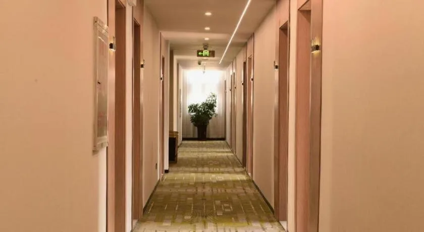 GreenTree Inn Jiangsu Xuzhou Western 3rd Ring Road Xiyuan Express Hotel
