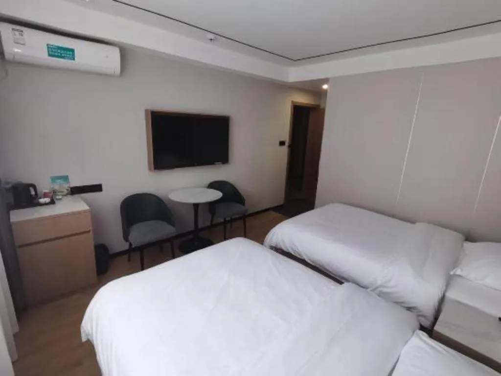 Bed in GreenTree Inn Jiangsu Xuzhou Western 3rd Ring Road Xiyuan Express Hotel