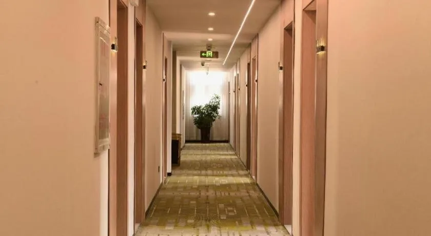 GreenTree Inn Jiangsu Xuzhou Western 3rd Ring Road Xiyuan Express Hotel