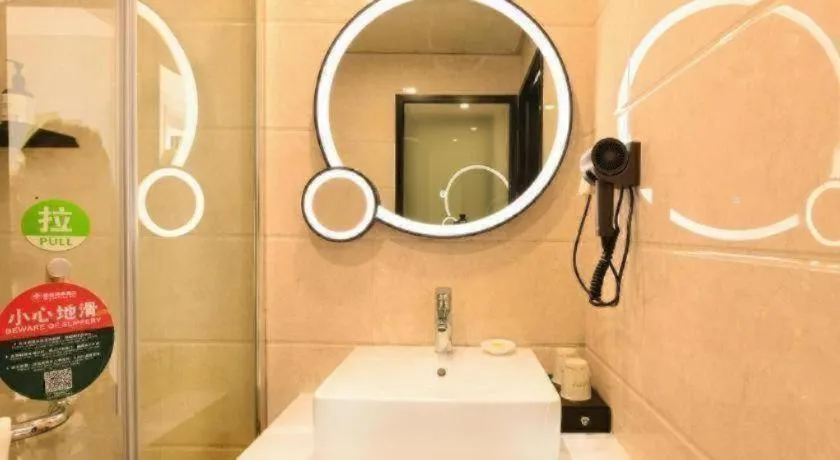 GreenTree Inn Jiangsu Xuzhou Western 3rd Ring Road Xiyuan Express Hotel