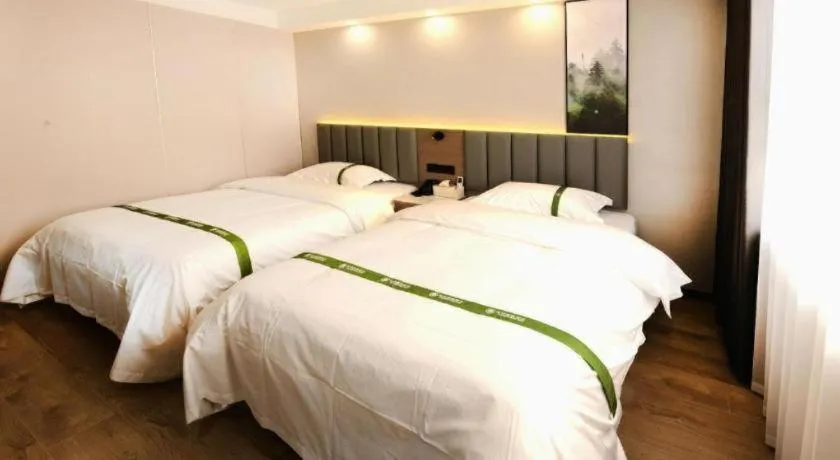 Bed in GreenTree Inn Jiangsu Xuzhou Western 3rd Ring Road Xiyuan Express Hotel