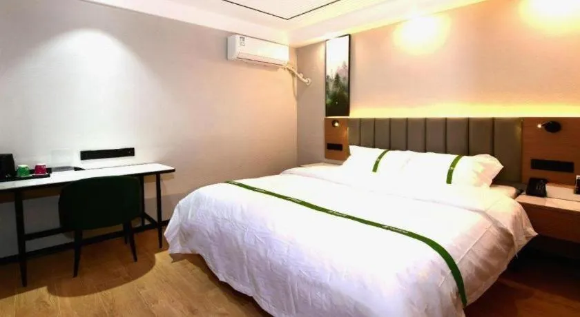 Bed in GreenTree Inn Jiangsu Xuzhou Western 3rd Ring Road Xiyuan Express Hotel