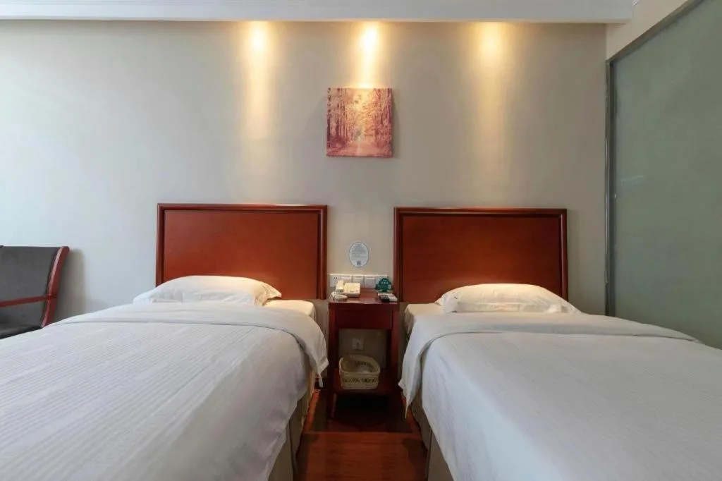 Bed in GreenTree Inn ShanDong Yantai Yantai University Business Hotel