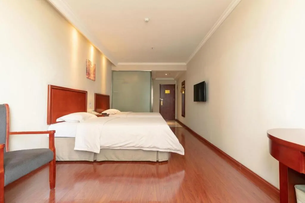 Bed in GreenTree Inn ShanDong Yantai Yantai University Business Hotel