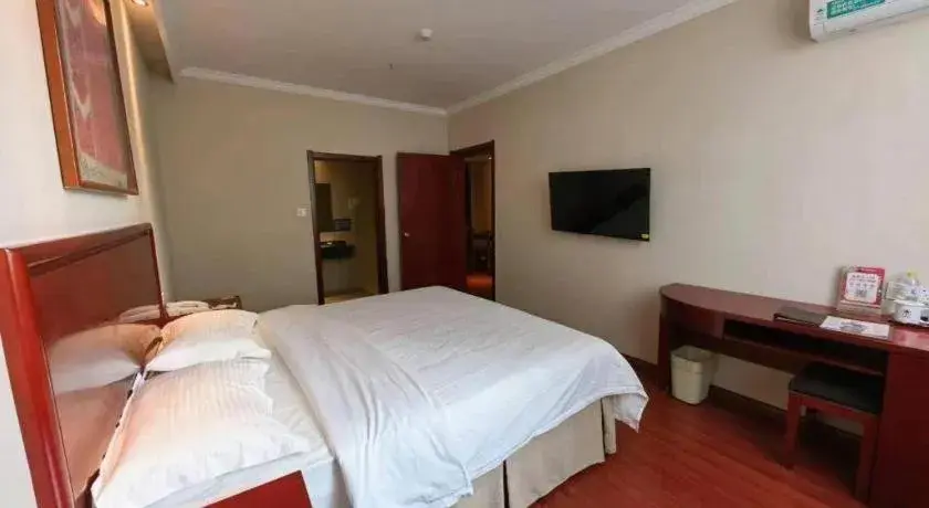 Bed in GreenTree Inn ShanDong Yantai Yantai University Business Hotel Bed in GreenTree Inn ShanDong Yantai Yantai University Business Hotel