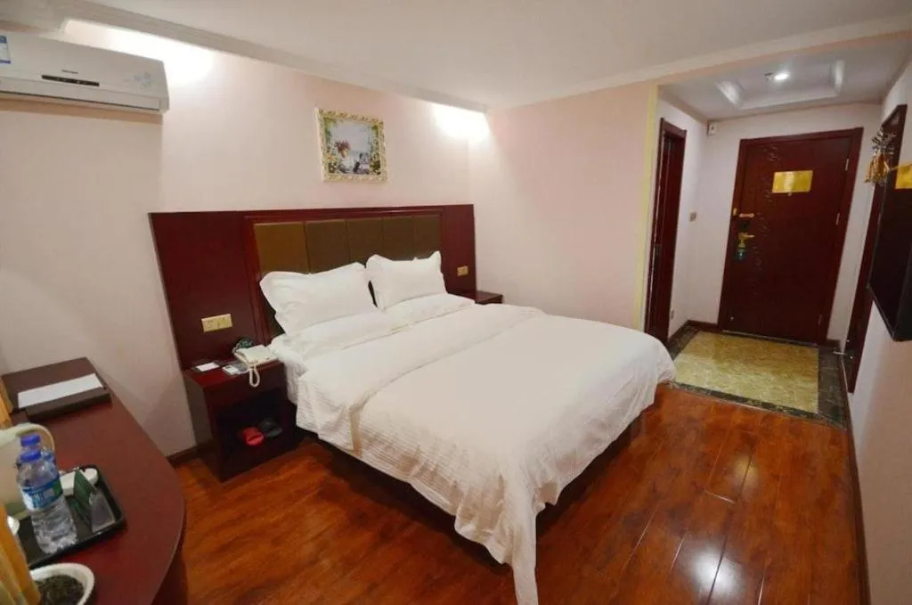 Bed in GreenTree Alliance Zhejiang Zhoushan Putuoshan Zhujiajian Scenic Spot Hotel