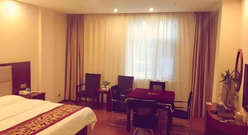 Bed in GreenTree Inn Jiangxi Shangrao Qianshan Ehu Avenue Express Hotel