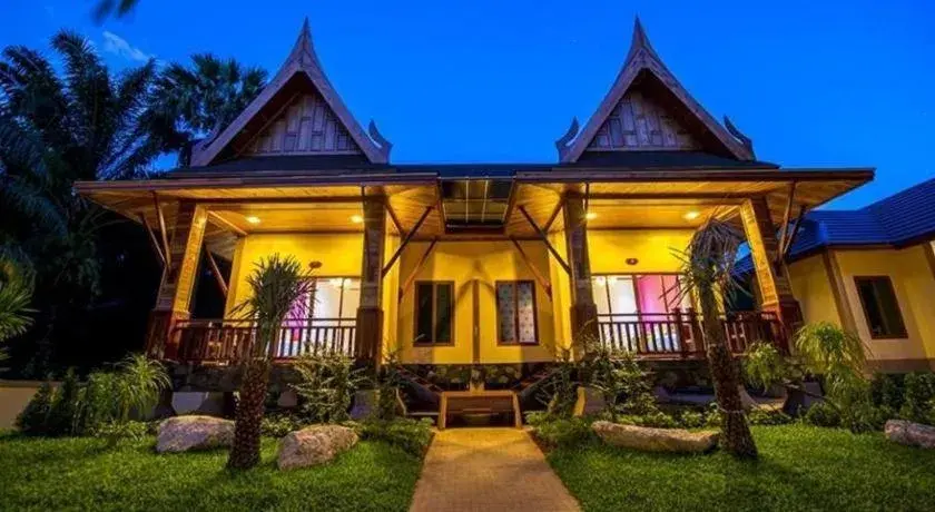 Dusit Phuphaya Resort Dusit Phuphaya Resort