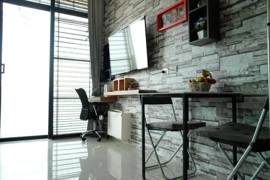 The Smart Hostel