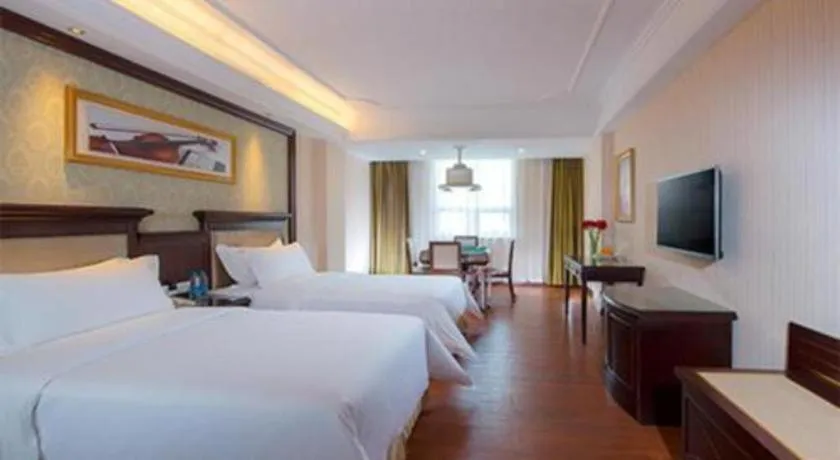 Bed in Vienna International Shanghai Nanxiang