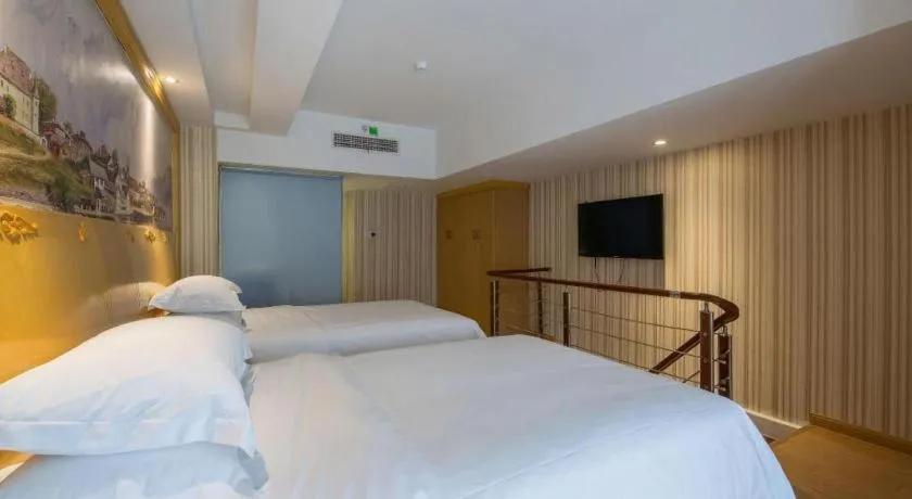 Bed in Vienna International Shanghai Nanxiang