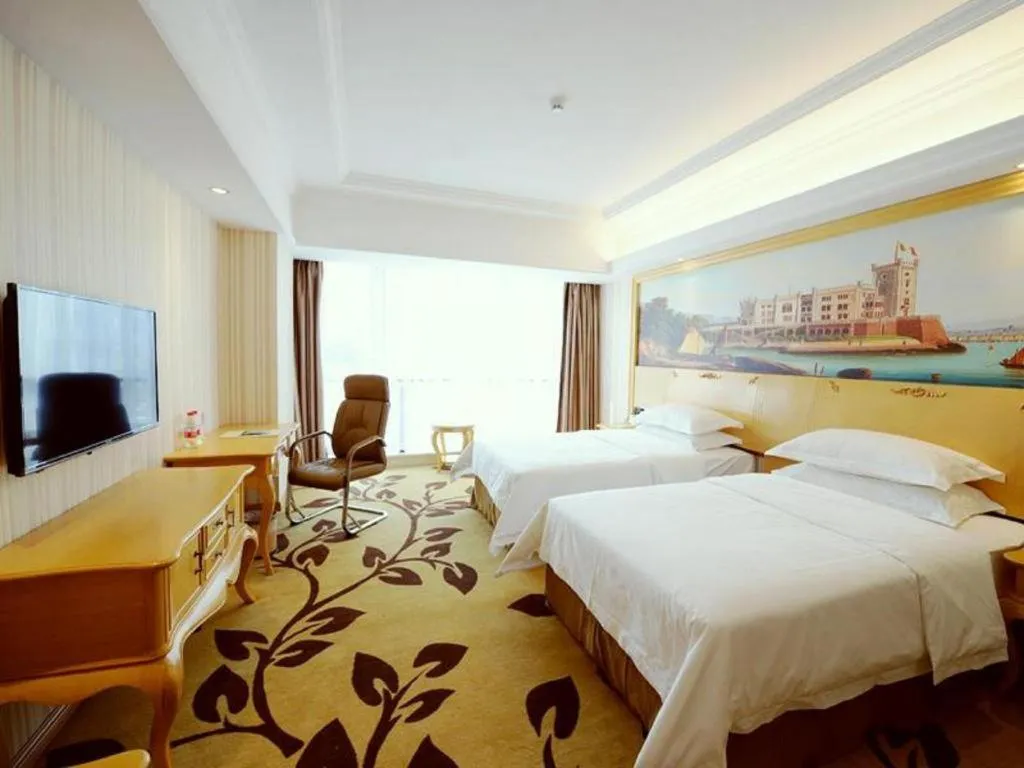 Bed in Vienna International Shanghai Nanxiang