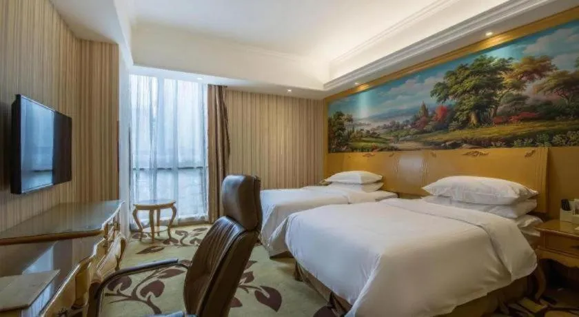 Bed in Vienna International Shanghai Nanxiang