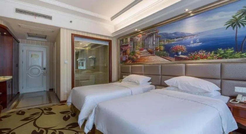 Bed in Vienna International Shanghai Nanxiang