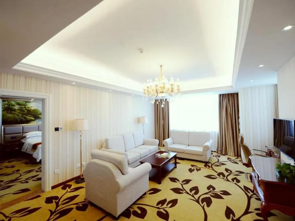 Bed in Vienna International Shanghai Nanxiang